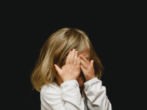 우는 아이 달래는 꿈 해몽